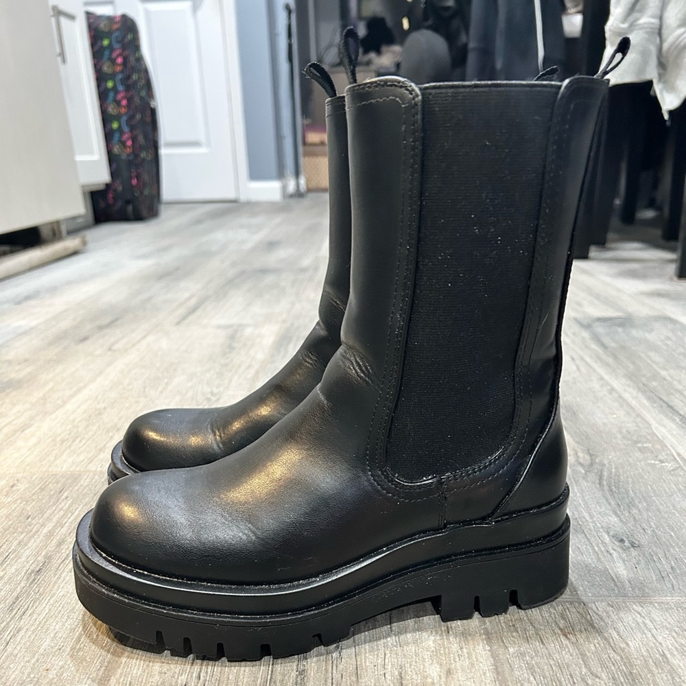 Shoe Dazzle - Black Boots - Women’s Size 6